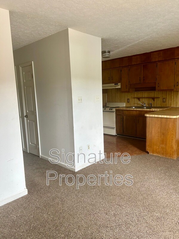 702 Barrows Mill Rd Unit Apt 9 Condo for Rent in Martinsville, VA