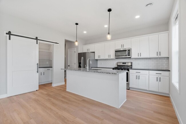 Building Photo - 2252 Jordyn Rd NW Rental