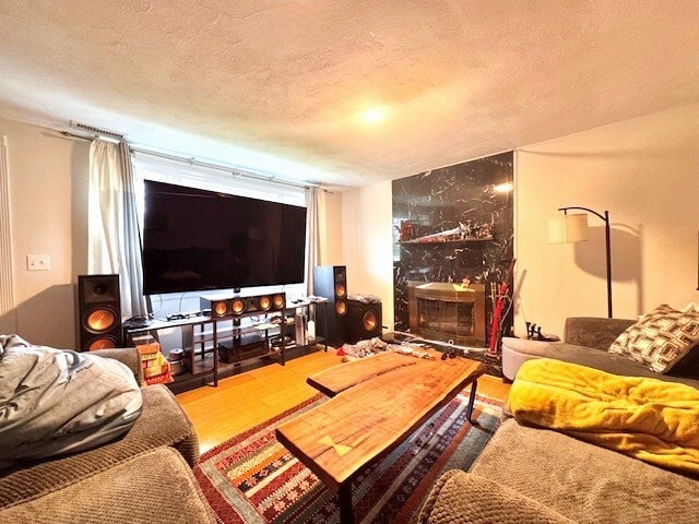 Photo - 1247 Trapelo Rd