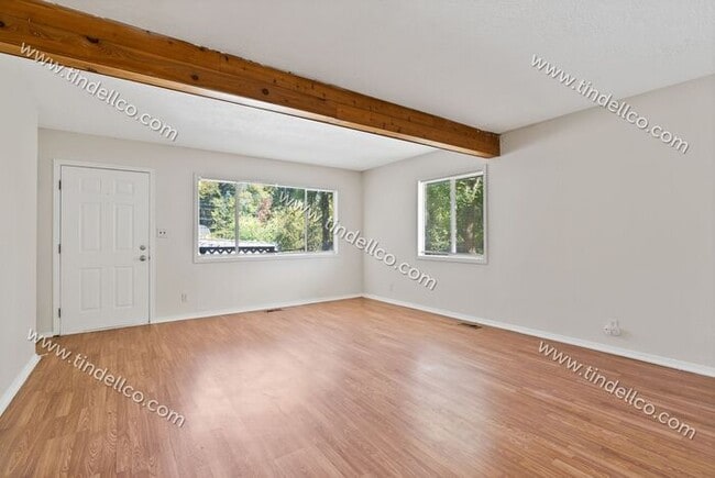Photo - Darling Two Bedroom With Large Fenced Yard...