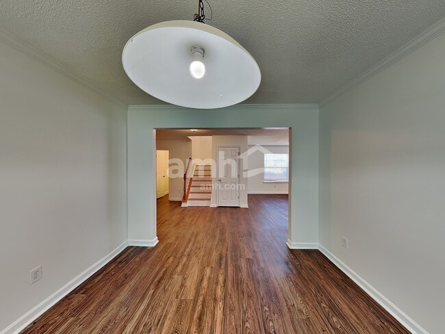 Photo - 1014 Holly Park Dr