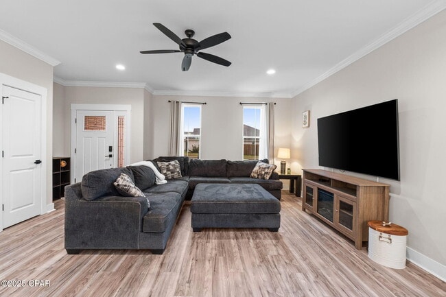 Photo - 4419 Conifer Ln