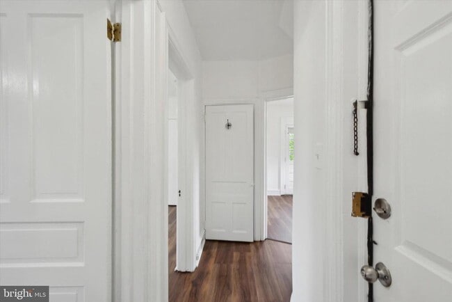 Photo - 313 Dartmouth Ave