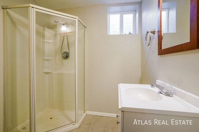 Photo - 944 N 19th St Unit 944 N 19th