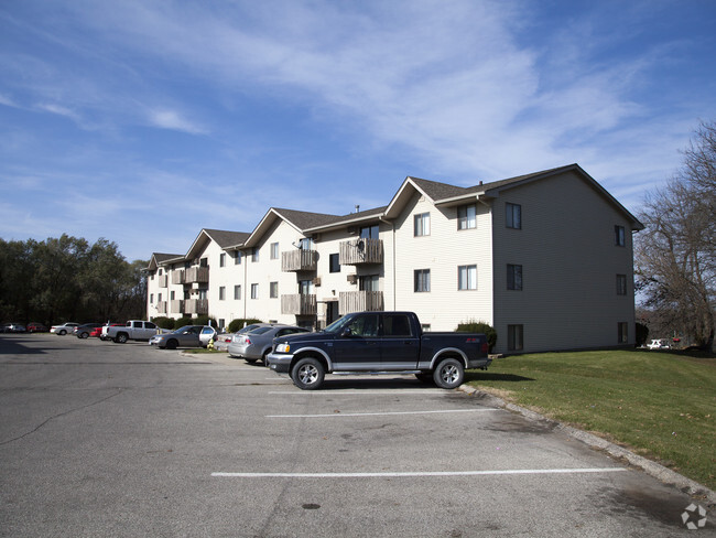 Building Photo - Cypress 2 (Maple Leaf) Rental