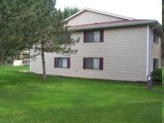 Courtyard Apartments