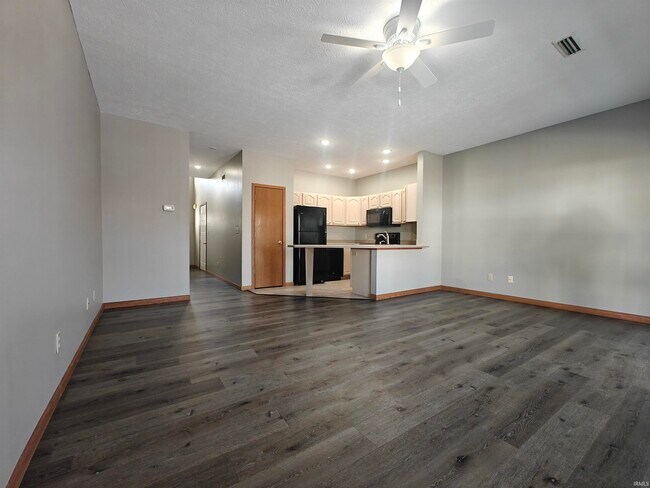 400 Saw Mill Rd Unit 2