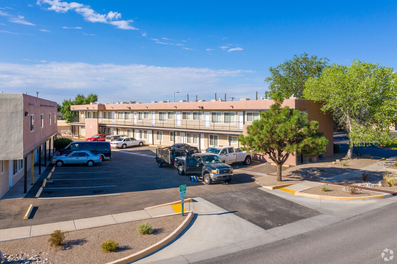 Corona Del Sol Apartments - Corona Del Sol Apartments