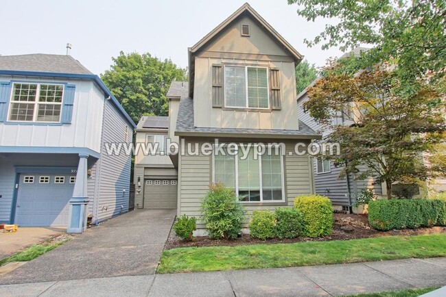 Building Photo - 985 SE Tamango St