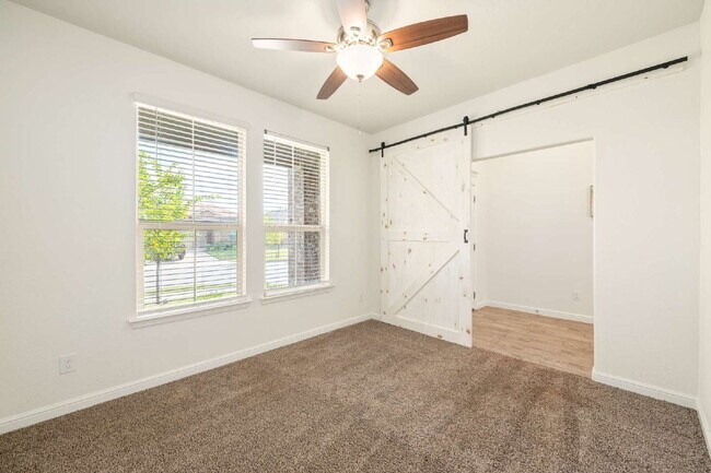 Photo - Modern Elegance Meets Everyday Comfort in ...