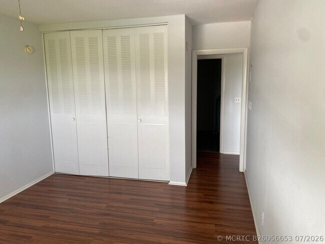 Photo - 1450 E Sample Rd Unit 302