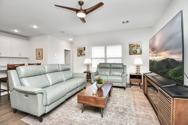 Photo - 4653 Cleo Day Dr