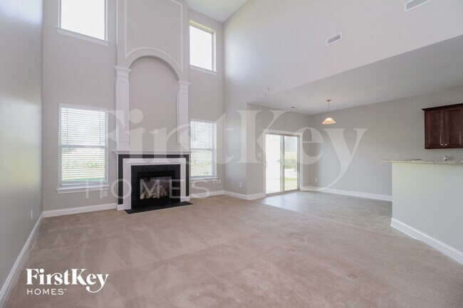 Photo - 114 Rosemont Ln