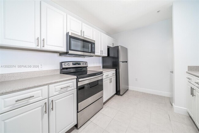 Photo - 1200 Town Center Dr Unit 513