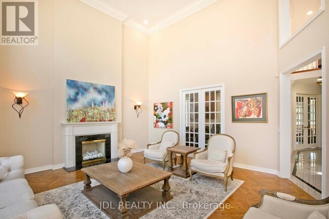 Photo - 53 Aldershot Crescent