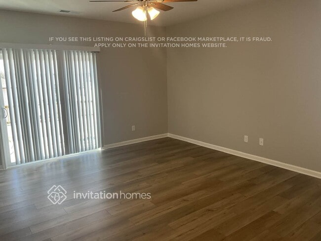 Photo - 513 Almere Dr