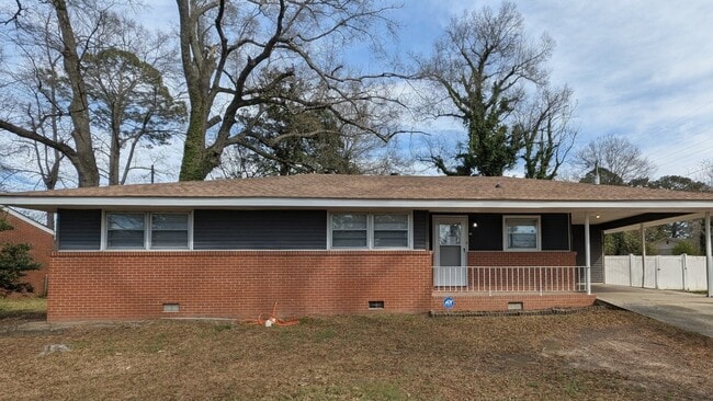 Building Photo - 800 N Briarcliff Rd