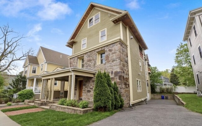 Photo - 21 Dorr St Unit C