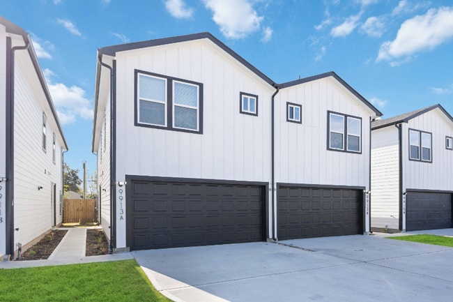 Photo - 9913 Porto Rico Rd