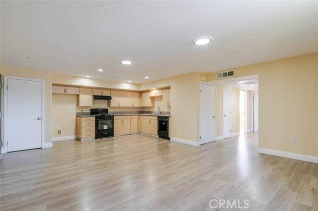 1466 Tamarind Ave Unidad 401