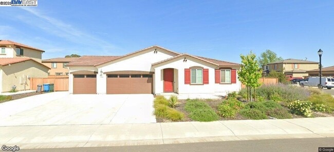 Photo - 745 Daybreak Dr Casa