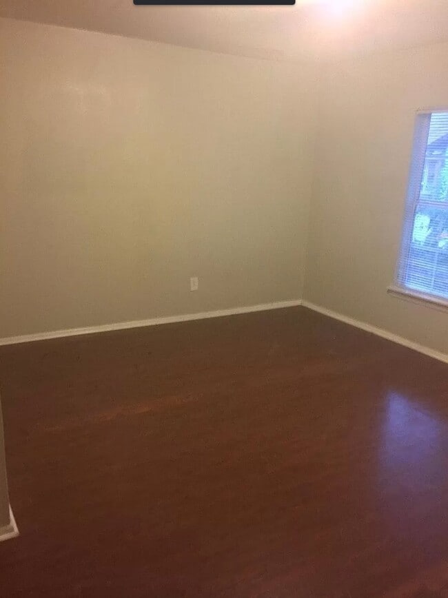 223 Kelsey Ave
