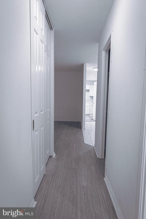 Photo - 205 Yoakum Pkwy Unit 822