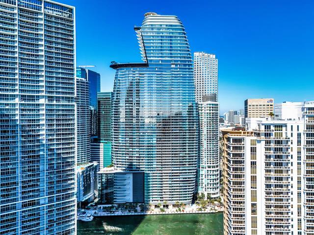 Photo - 300 Biscayne Boulevard Way Unidad 1508- ML B26051800