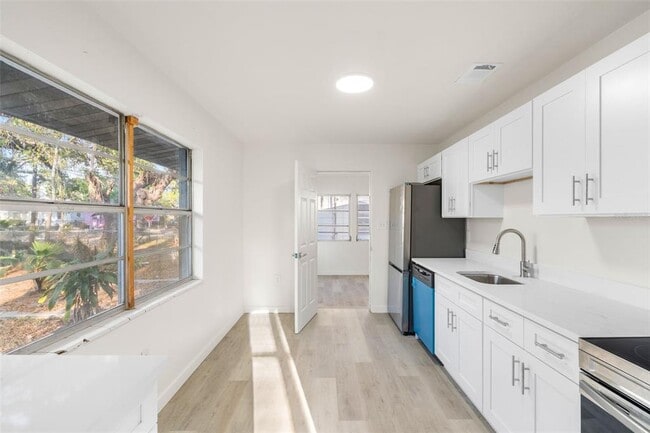 Photo - 1778 23rd St