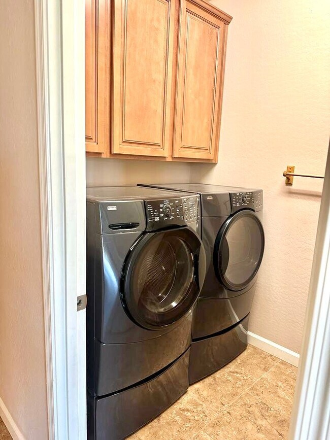 Photo - 722 E Sipapu Dr