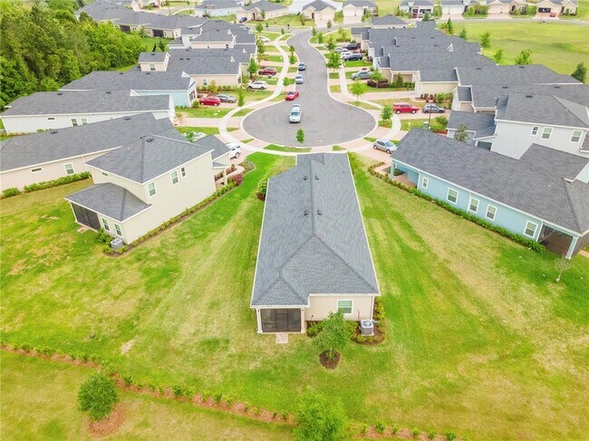 Photo - 2793 Pointed Leaf Rd