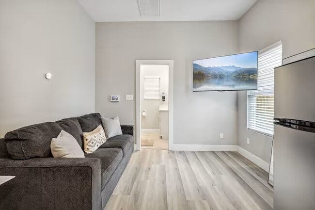 Building Photo - 2502 Sam Wilson St