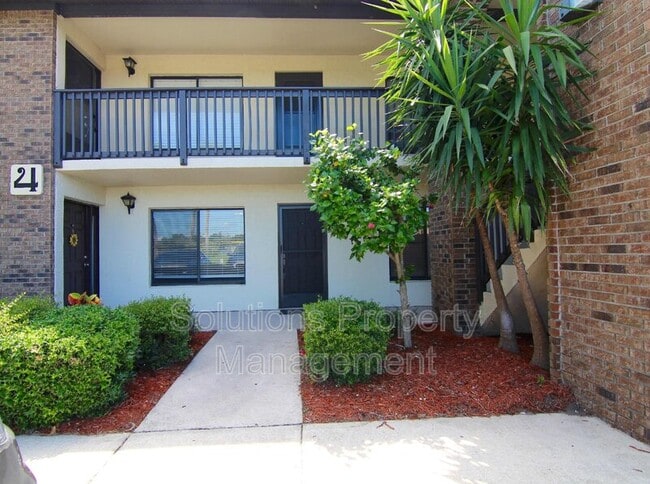 Building Photo - 1515 Huntington Ln