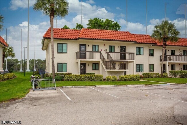 4298 27th Ct SW Unit 101