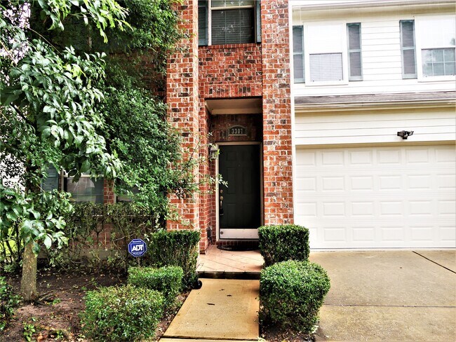 Photo - 3307 Siebinthaler Ln