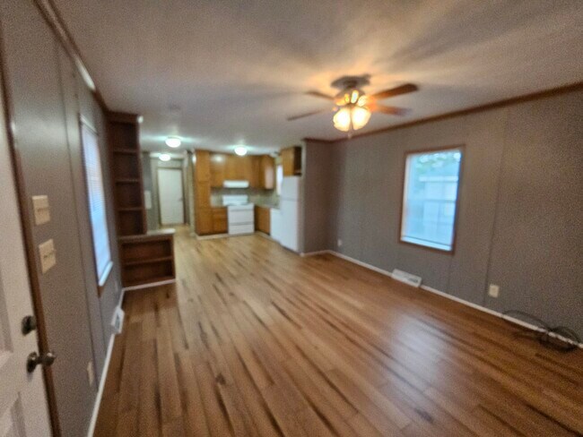 Photo - 32 Bramblewood Rd