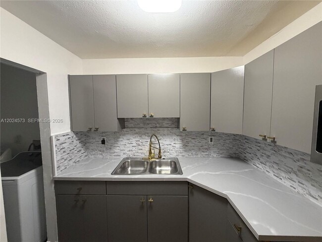 Building Photo - 2769 NW 58th Terrace