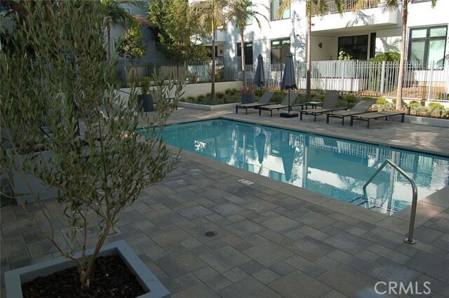 Photo - 399 E Del Mar Blvd