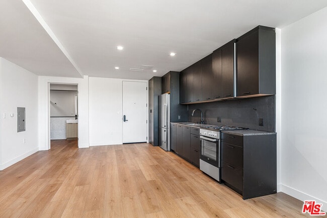 Photo - 3688 Overland Ave Unidad 202