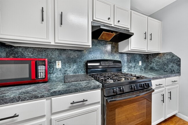 Building Photo - 4002 Teal Run Pl Ct