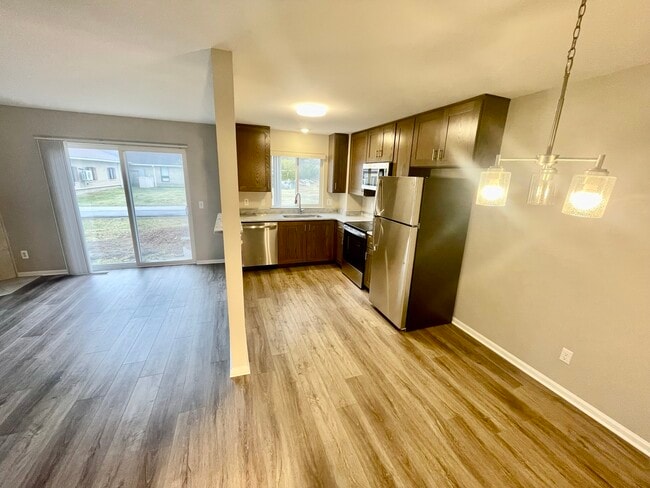 Photo - 15280 Arno Dr