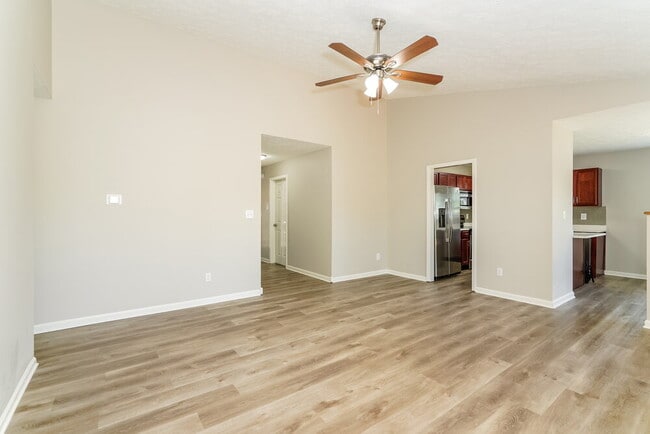 Photo - 6140 Gunyon Way