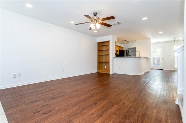 Photo - 6900 E Riverside Dr Unit 23