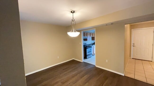 Photo - 2 Story Townhouse in Hawthorne Reserve