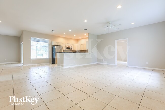 Photo - 4511 Jaslo Ave