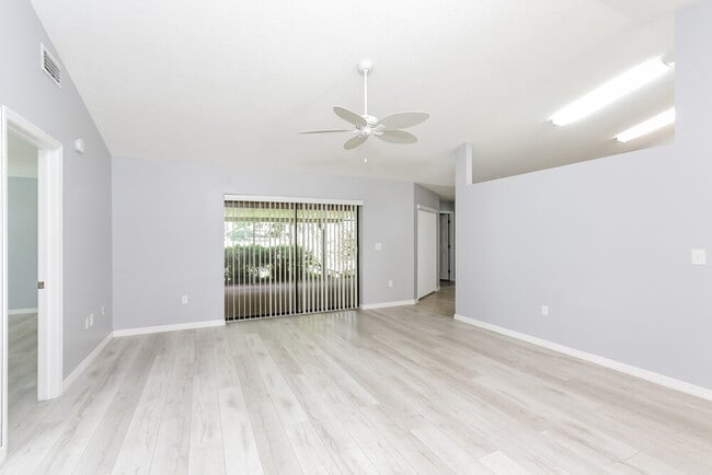Photo - 4710 Glenbrooke Terrace