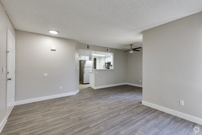 1 BR, 1 BA - 657 PIES2