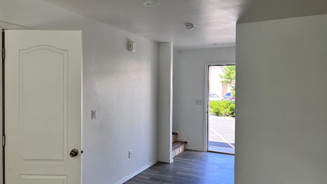 Photo - 1323 S Monroe St Unidad E