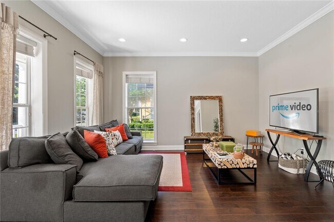 Photo - 1222 Roycroft Ave