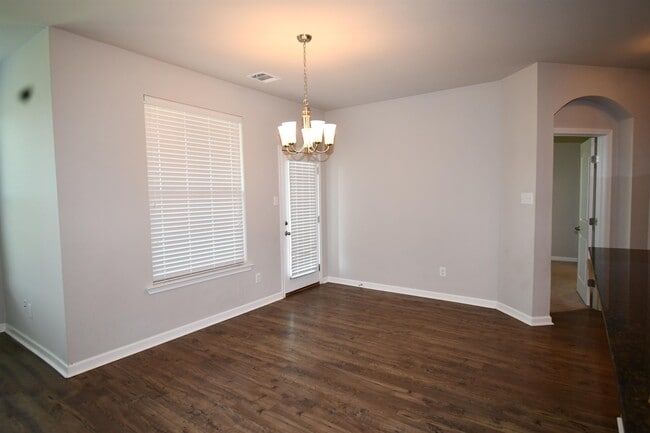 Photo - 3147 Baywood Ave